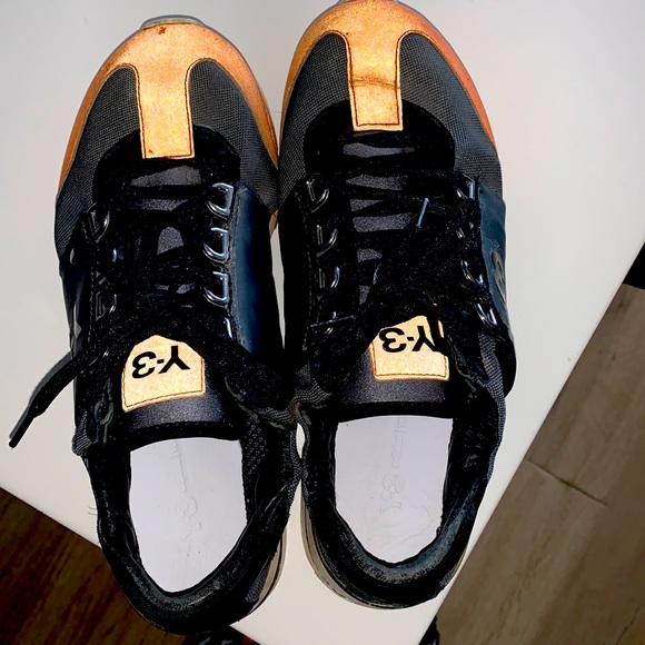 Y-3 women’s athletic shoe - Picture 1 of 5